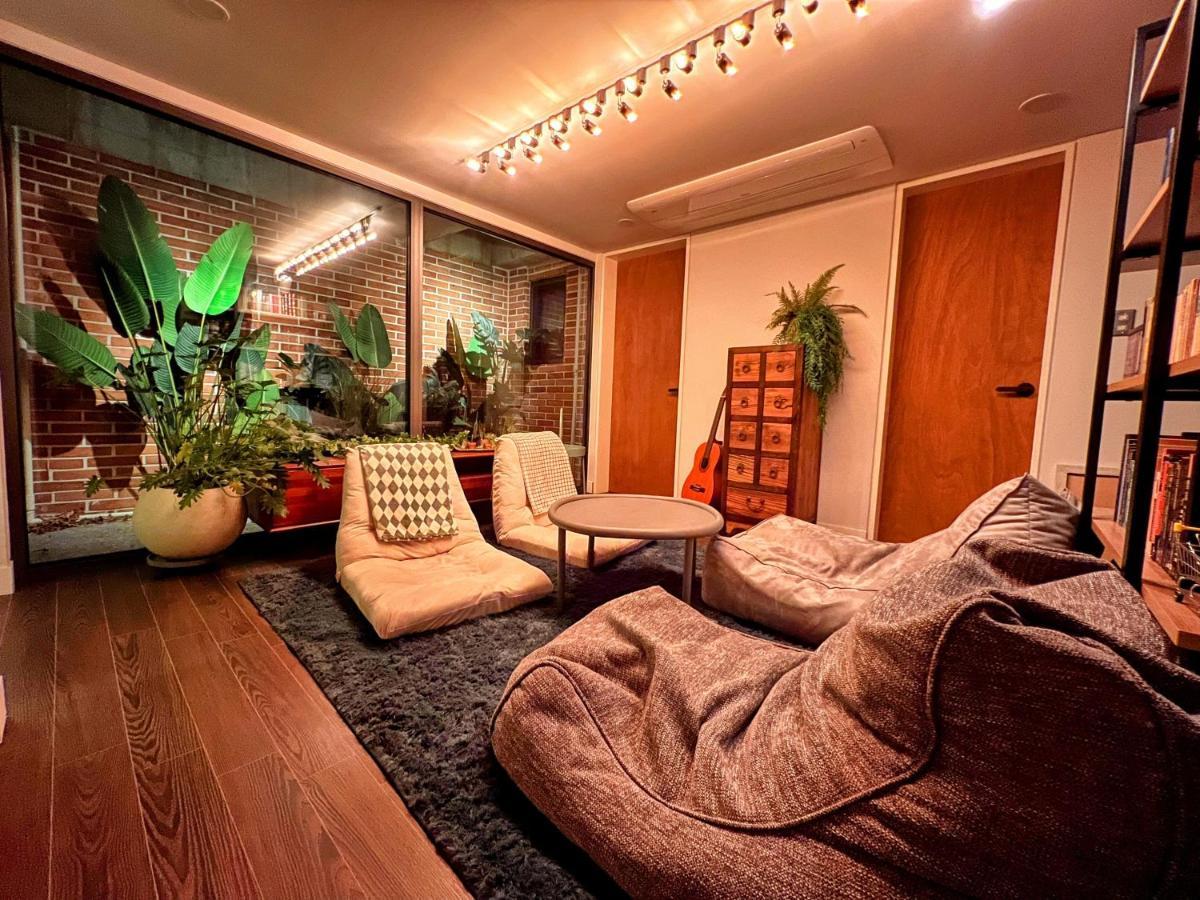 Hhzib, Homestay On A Hill In The Heart Of Seoul - 'Best Seoul Stay 2024' By Сеул Экстерьер фото