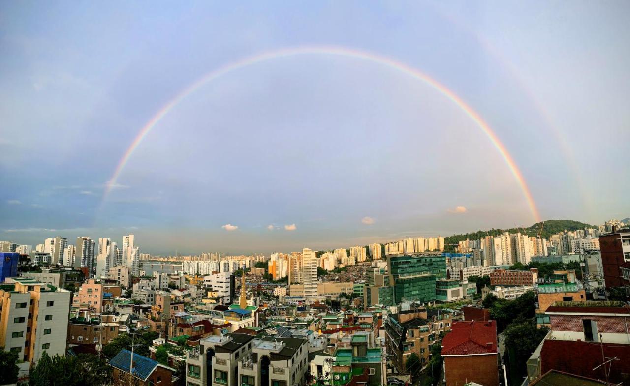 Hhzib, Homestay On A Hill In The Heart Of Seoul - 'Best Seoul Stay 2024' By Сеул Экстерьер фото